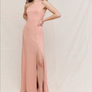 Evelyn One-Shoulder Gown
REFORMATION